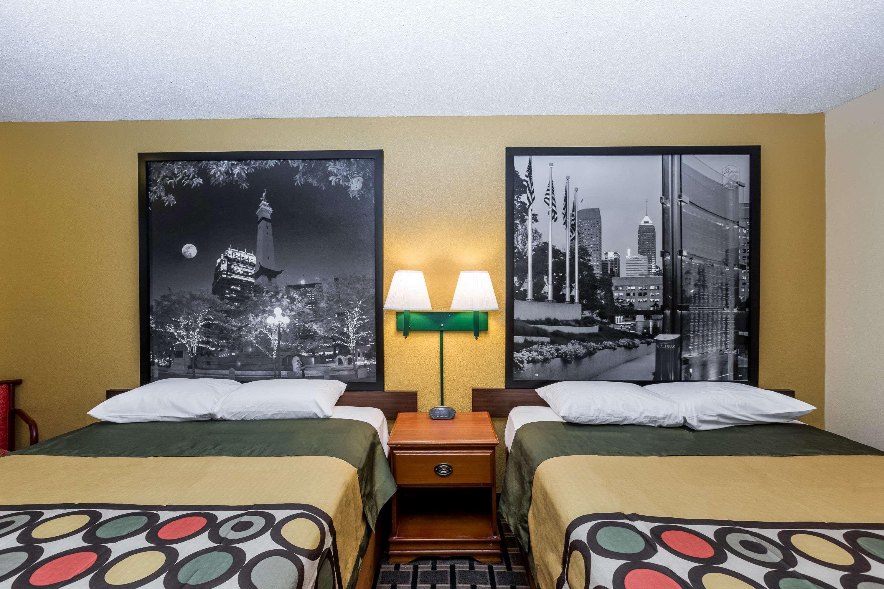 Super 8 By Wyndham Indianapolis-Southport Rd Μοτέλ Εξωτερικό φωτογραφία