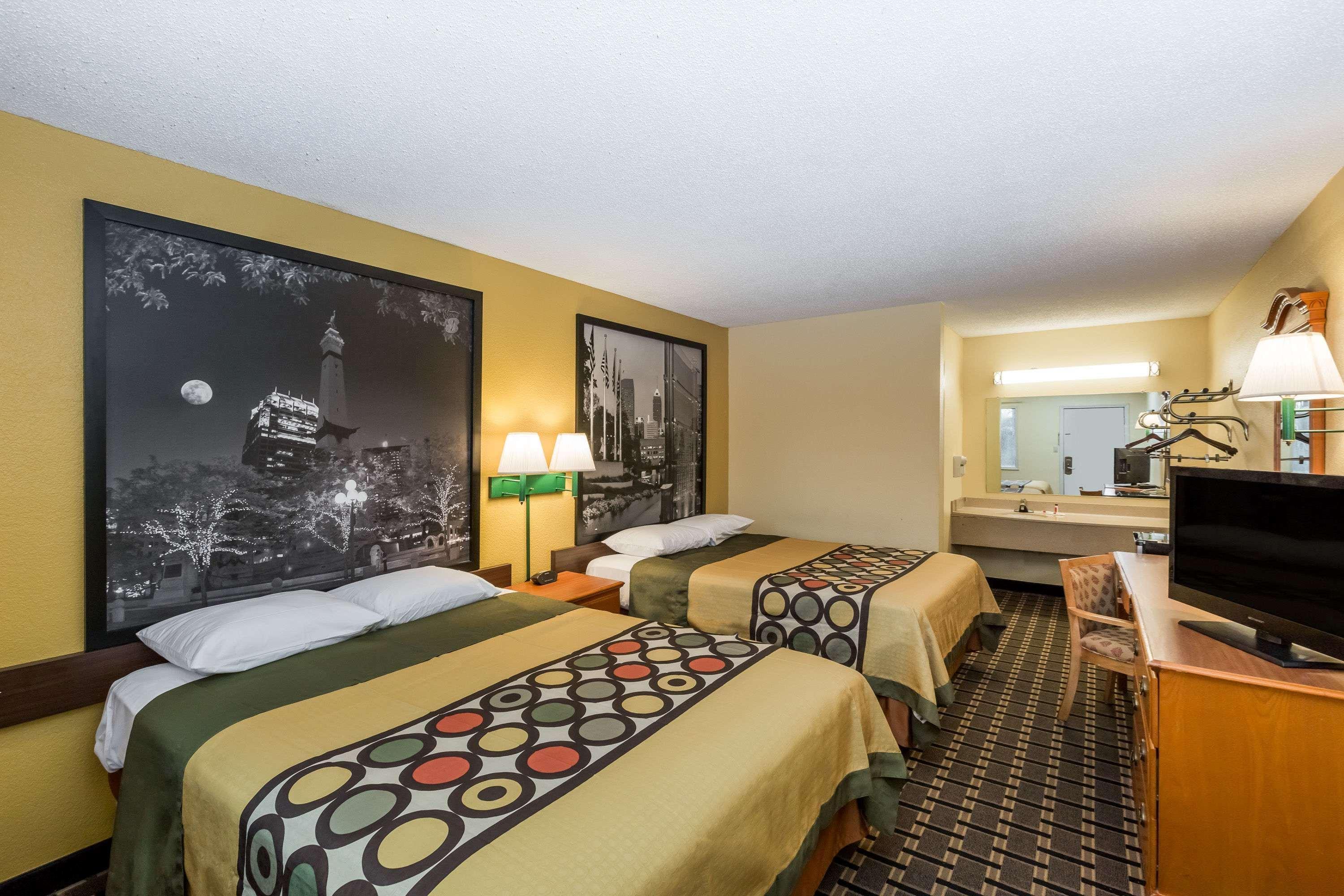 Super 8 By Wyndham Indianapolis-Southport Rd Μοτέλ Εξωτερικό φωτογραφία