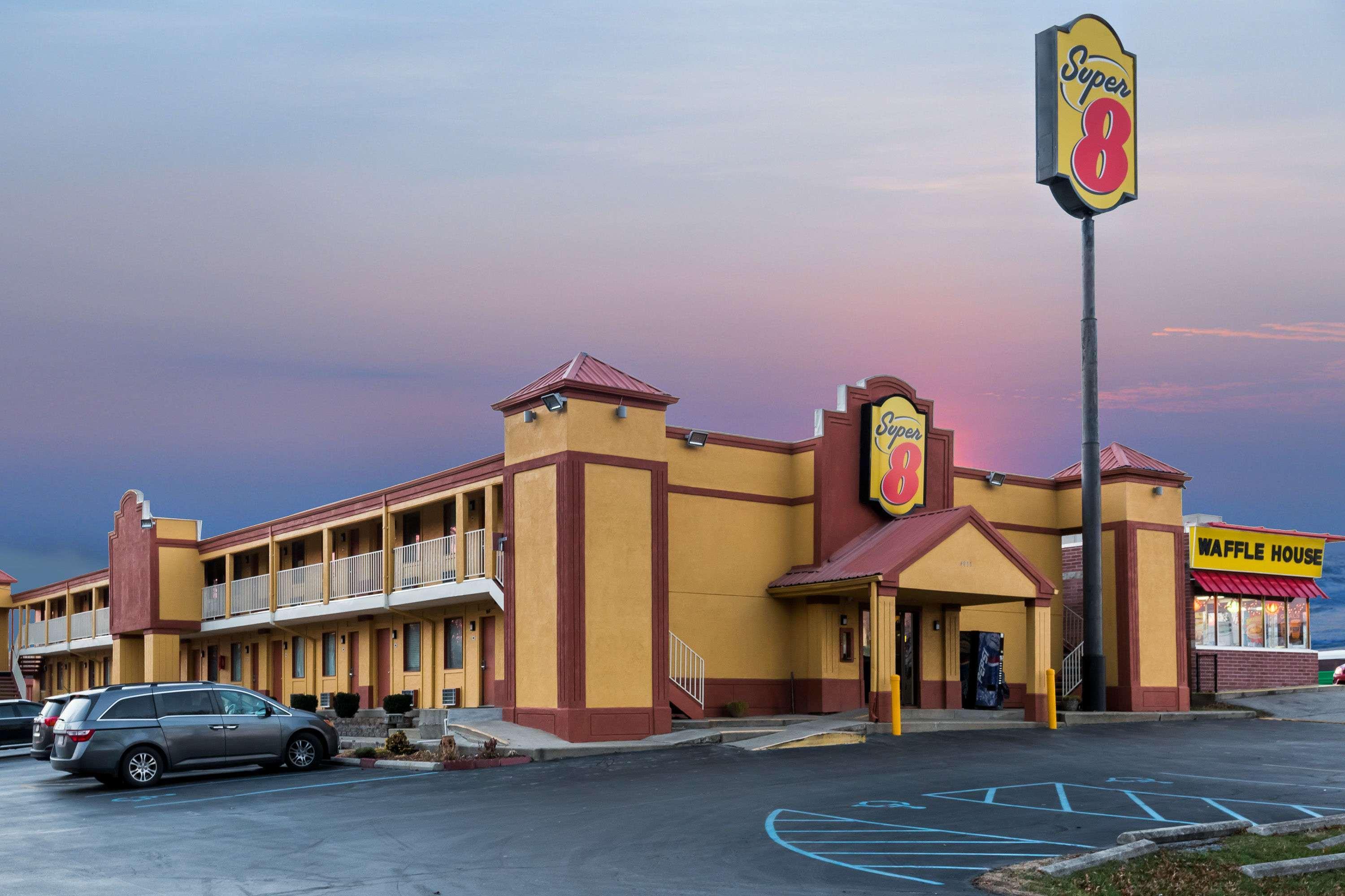 Super 8 By Wyndham Indianapolis-Southport Rd Μοτέλ Εξωτερικό φωτογραφία